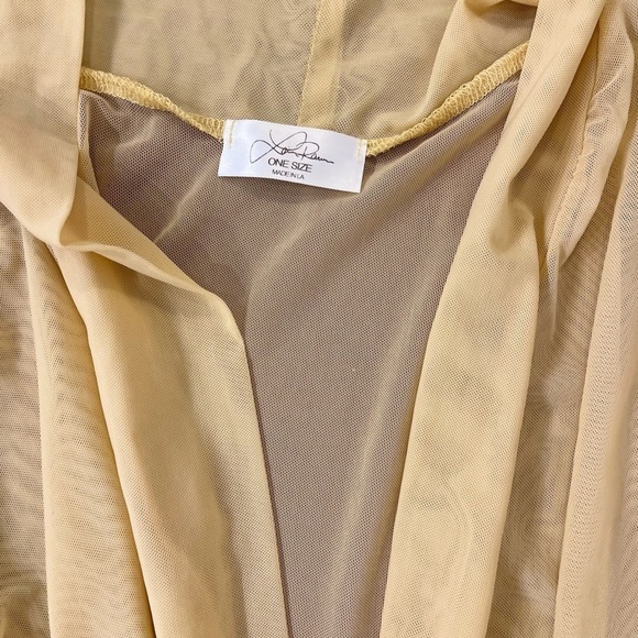 🤩💫host Pick💫 Laina Rauma SET small belted kimono & pants sheer yellow banana - Picture 11 of 16